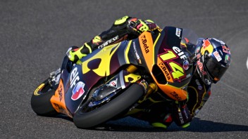 Moto2: Arbolino domina e vince a Sepang, Ogura sbaglia e cade all’ultimo giro