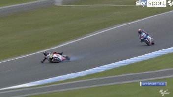 Moto2: VIDEO La caduta ad alta velocità in frenata di Chantra