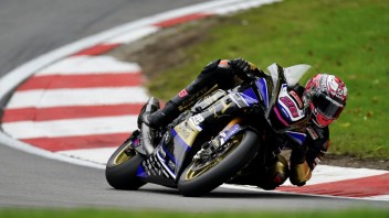 SBK: BSB: prove di 2023 a Brands Hatch, intanto Ray vola nelle libere