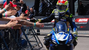 SBK: SSP San Juan: Aegerter trionfa in Gara2, davanti a Caricasulo e Baldassarri