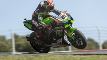 SBK: Pole strepitosa di Rea a Portimao, 2° Toprak senza saponette, 9° Bautista