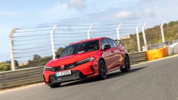 Auto - News: Honda Civic Type R 2023: svelato il prezzo della nuova auto sportiva 