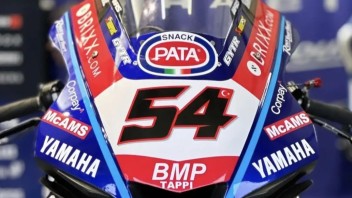 SBK: At Jerez Toprak says goodbye to number 1 and returns to 54 on his Yamaha