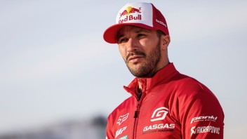 Dakar: Brutta caduta per Sunderland, GasGas e la Dakar perdono un protagonista