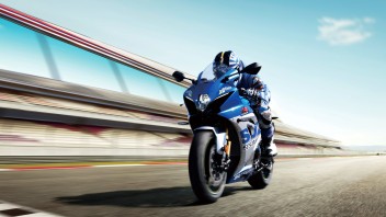 Moto - News: Suzuki annuncia la sua strategia di elettrificazione