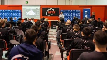 Moto - News: Yamaha e MTS: nasce la scuola per i futuri tecnici di MotoGP e SBK