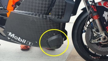 MotoGP: KTM glued to the ground: diffusers appear on the RC16 at Sepang