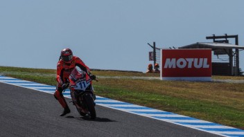 SBK: Bulega e Ducati non si fermano più: doppietta in Supersport a Phillip Island