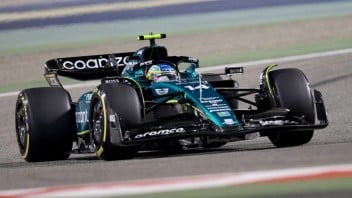 Auto - News: Barhain - Sorpresa Alonso in FP2: lo spagnolo beffa Verstappen e Perez, Leclerc 4°