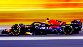 Auto - News: F1, Doppietta Red Bull in qualifica: Verstappen pole su Perez, seconda fila Ferrari