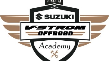 Moto - News: Suzuki V-Strom Off Road Academy 2023: svelato il programma