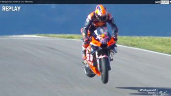 MotoGP: VIDEO - Jack Miller fa letteralmente volare la KTM a Portimao!