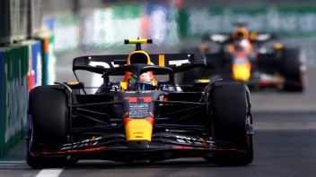 Auto - News: F1: Perez domina il GP dell’Azerbaijan davanti a Verstappen e Leclerc