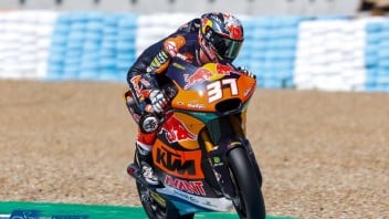 Moto2: Acosta scivola e poi si prende la FP2 a Jerez, 4° Arbolino