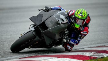 MotoGP: Arriva la Yamaha 'manta': Crutchlow con una nuova aerodinamica a Sepang