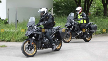 Moto - News: BMW R 1300 GS: ecco ulteriori foto spia dell'on-off bavarese