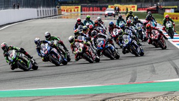 SBK: Il mercato Superbike tra scontenti, ribelli e sogni proibiti sotto l'ombrellone