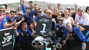 Moto3: Il team Leopard mette sotto contratto il baby fenomeno Angel Piqueras