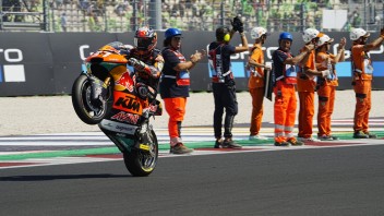 Moto2: Acosta imprendibile a Misano: vince in solitaria davanti a Vietti