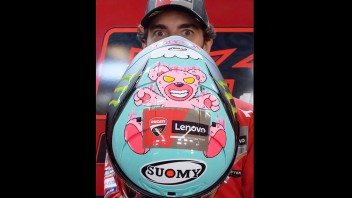 MotoGP: VIDEO - Pecco Bagnaia diventa un orsetto mannaro per Misano