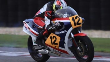 MotoGP: VIDEO - Lucio Cecchinello "debutta" in 500 sull'Honda NSR 3 cilindri