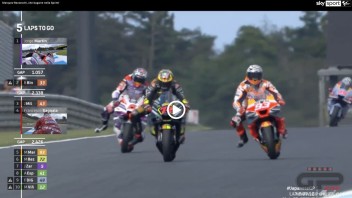 MotoGP: VIDEO - Marquez Vs Bezzecchi: no one wants to let up at Motegi!