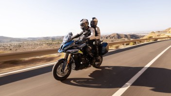 Moto - News: BMW S 1000 XR 2024: la crossover si rinnova in diversi contenuti tecnologici