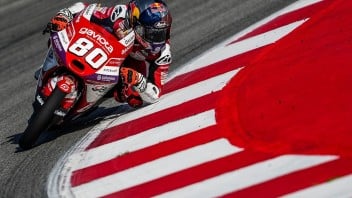 Moto3: Alonso svetta a Buriram, Masia quarto, Sasaki tampona Munoz e cade