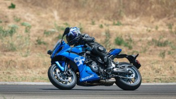 EICMA: Suzuki GSX-8R: la nuova supersportiva di Hamamatsu 