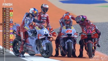 MotoGP: Magico Di Giannantonio: vince a Losail! Bagnaia 2° su Marini, disastro Martìn