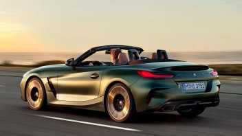 Auto - News: BMW Z4 M40i: 340 CV e cambio manuale, ecco la cabrio sportiva Made in Germany