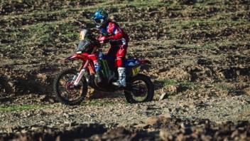 Dakar: Cornejo fa volare la Honda nella 4^ tappa, Lucci incanta ed è 12°