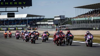 Going on and on about Sprint Races: why not include Superbike in some Grands Prix?