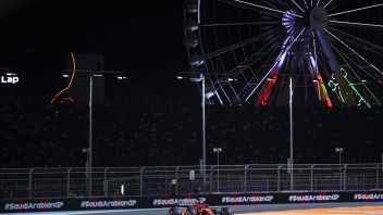 Auto - News: Leclerc in prima fila a Jeddah: "Verstappen lontano, ma in gara attaccheremo"