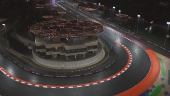 Moto2: Pioggia protagonista a Losail: solo quattro piloti in pista nelle FP2