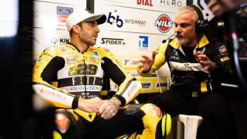 SBK: Iannone: "Costretto al ritiro. Non riuscivo più a tirare la leva del freno"