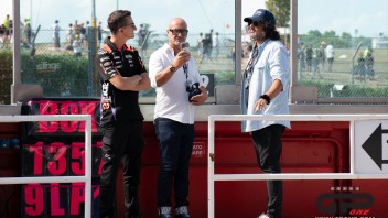 MotoGP: Lo chef Alessandro Borghese al muretto Aprilia a Misano
