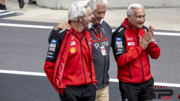 MotoGP: Tardozzi: "the boos at Marquez? Marc is not bad, and he is an incredible rider"