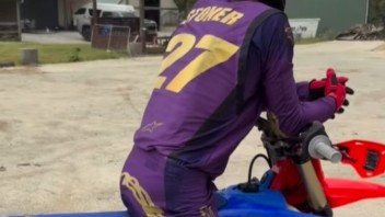 News: Stoner torna in sella a una moto da dirt track dopo 20 anni