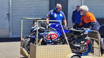 SBK: Violento highside per Toprak, caduta per Rea: mattina nera a Phillip Island