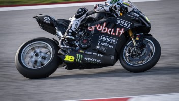 SBK: Bulega-Bautista: prima firmano, se firmano, prima provano la nuova Ducati