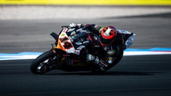SBK: Pole clamorosa di Sam Lowes ad Assen! 2° Bulega beffato dal traffico, 3° Toprak