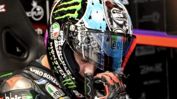 MotoGP: Dio salvi Bezzecchi: casco punk per Marco a Silverstone