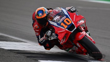 MotoGP: Marini penalizzato per la pressione delle gomme: scala dall'8° al 15° posto