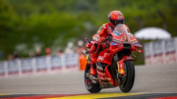 MotoGP: Marquez piega Zarco nel warmup al Sachsenring, Bagnaia 10° a 1 secondo