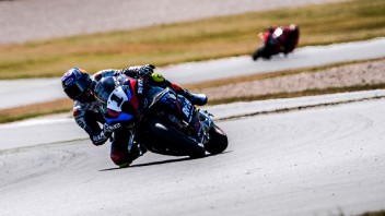 SBK: A Donington non c’è storia: Toprak fa tripletta ed è leader del Mondiale