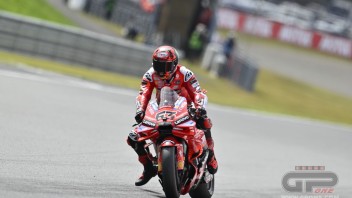MotoGP: Doppietta Ducati nella Sprint a Motegi: 1° Bagnaia e 2° Marquez. Alex solo 10°