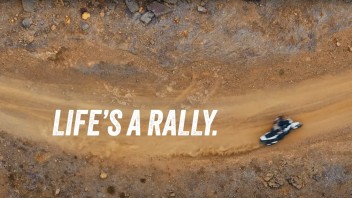 Moto - News: Kawasaki KLE 2026: cosa bolle in pentola?