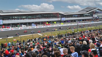 MotoGP: Silverstone torna in estate: nel 2026 il GP si correrà dal 7 al 9 agosto