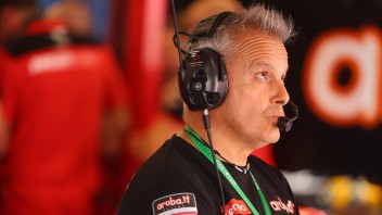 SBK: Foti: "Bulega è abbastanza contento, ma i segreti della Ducati V4 non sono ancora emersi"